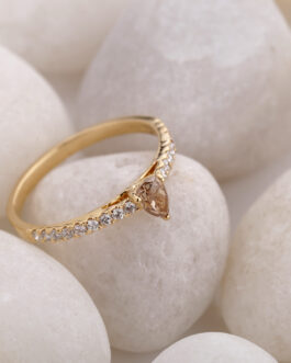 18 kt Rose Gold Ring with White & LC Diamonds